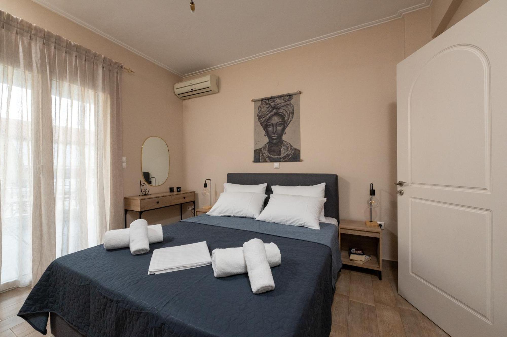 Il Centro Apartment Айгио Екстериор снимка
