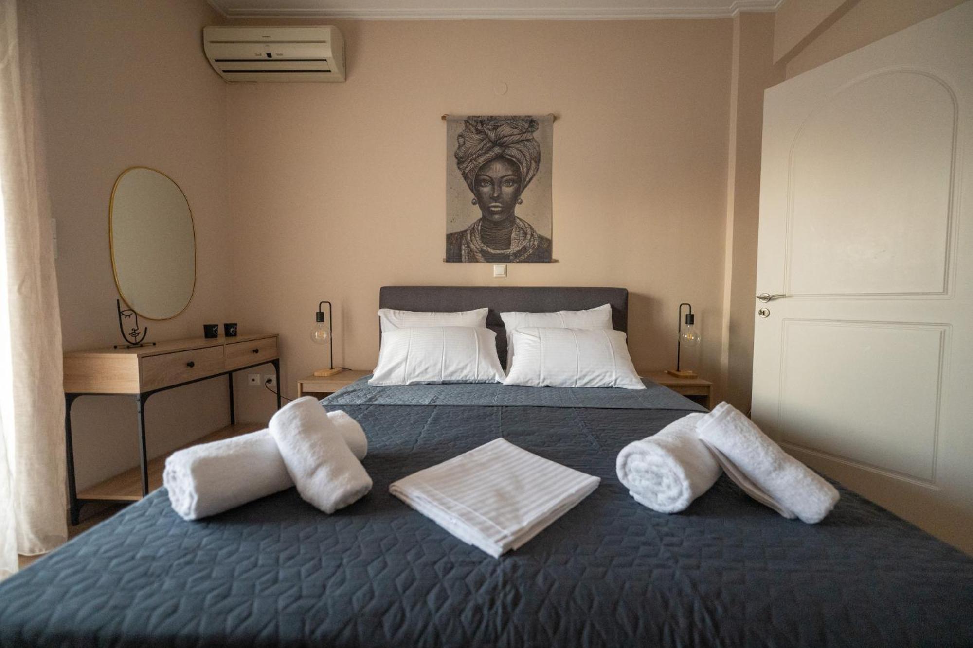 Il Centro Apartment Айгио Екстериор снимка